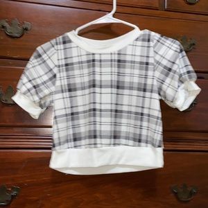 caution to the wind cropped black and white plaid top